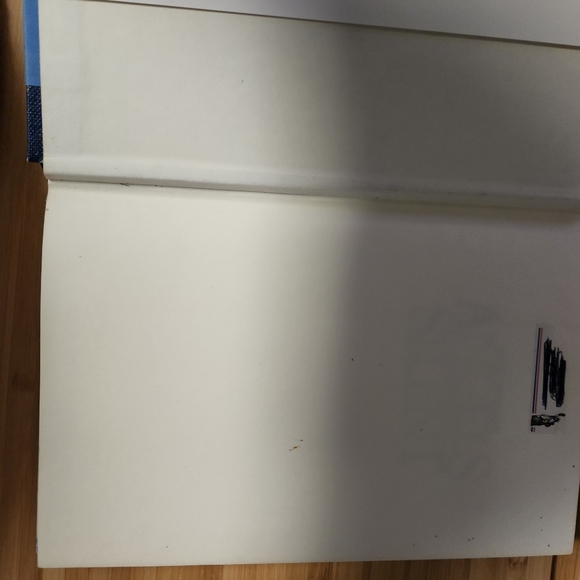 "And the Angels Were Silent: The Final Week of Jesus" by Max Lucado - Picture 4 of 8